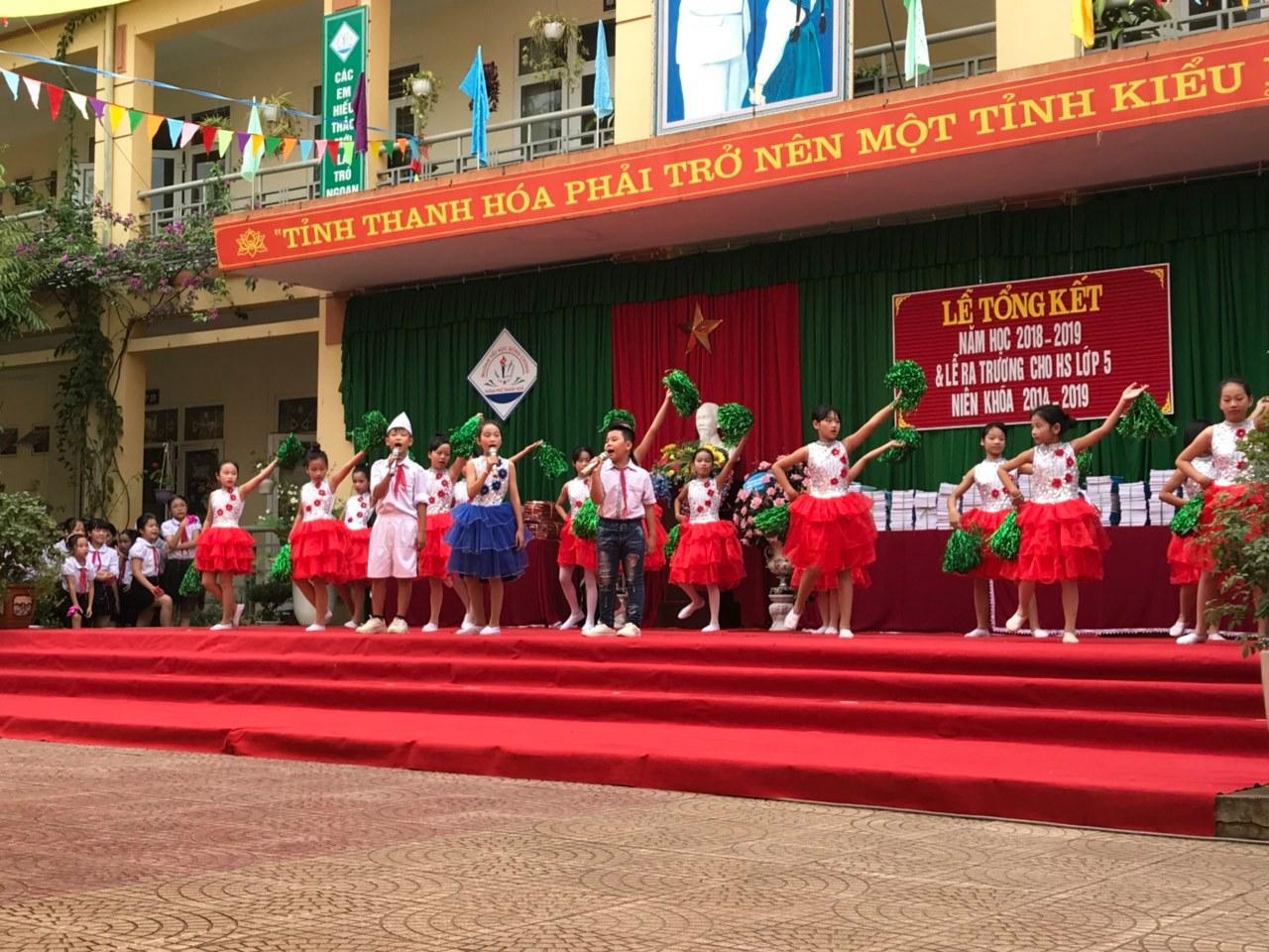 Trường Tiểu học Đông Cương - Lễ tổng kết năm học 2019 